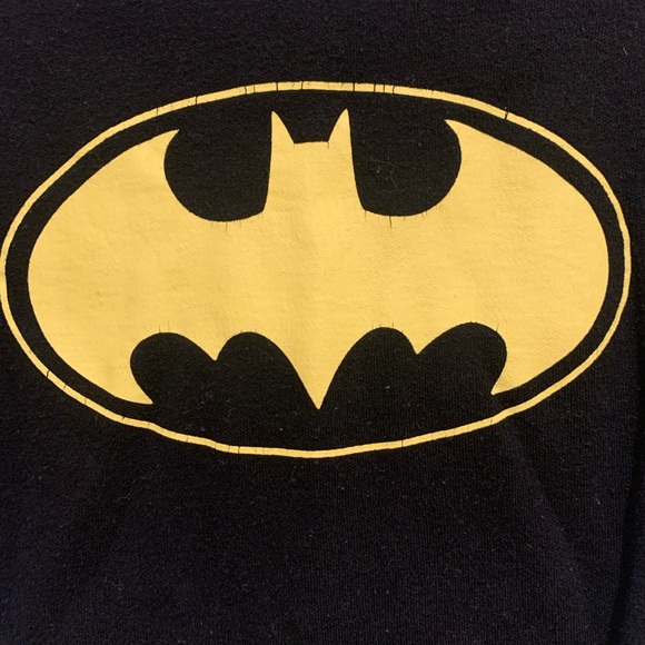 Batman long sleeve black onesie. Size 3-6 months. - Picture 5 of 5